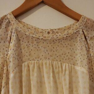 Flowy summer blouse